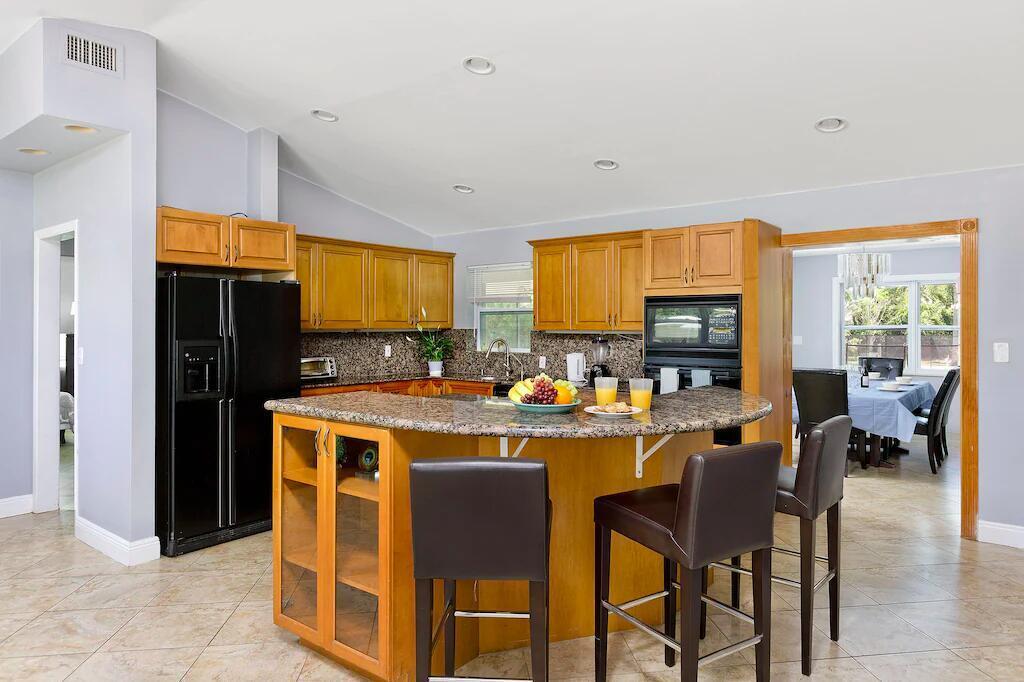 4BR – SingleFamilyResidence at 272 NW 45th Street