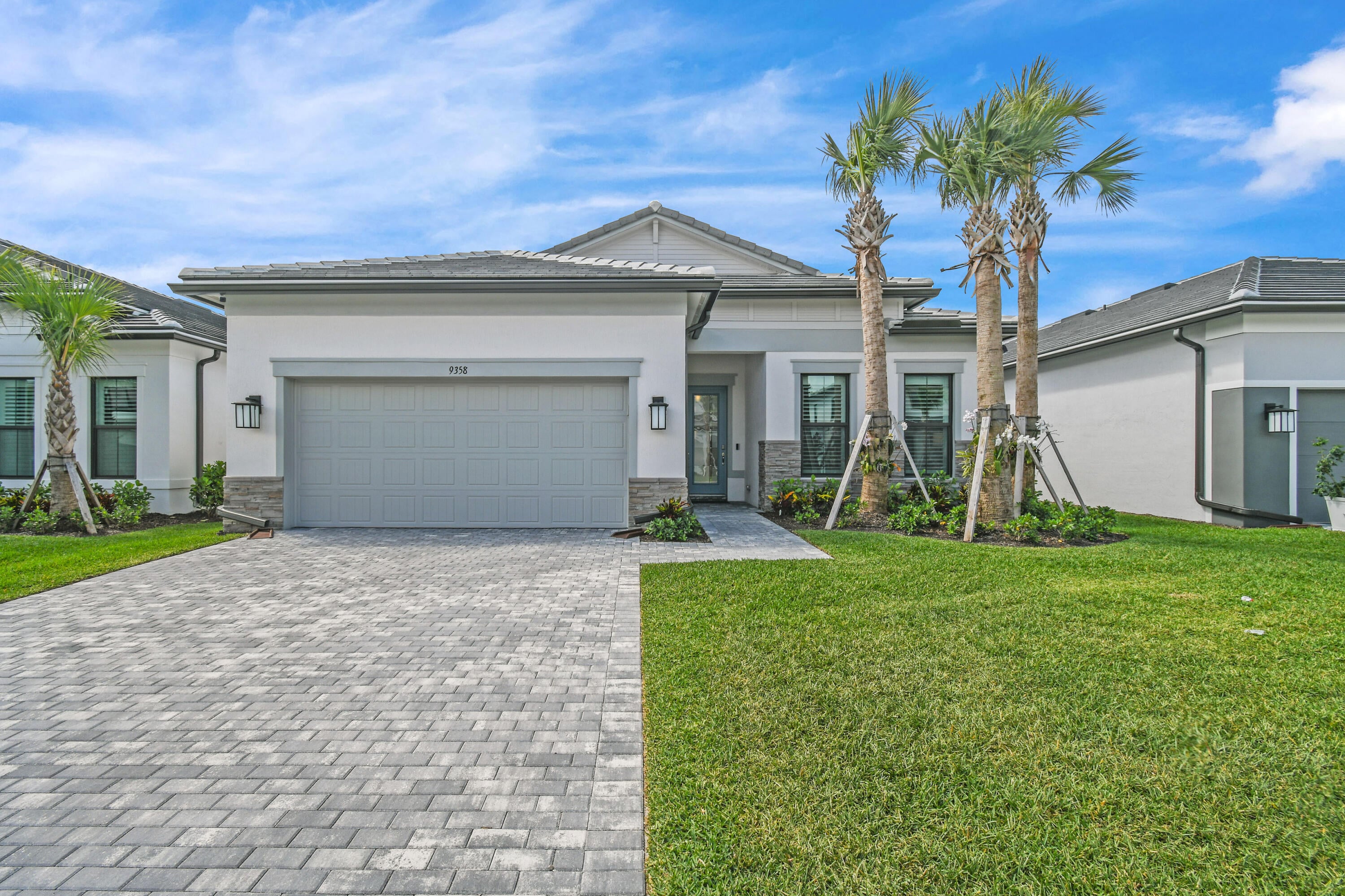 3BR – SingleFamilyResidence at 9358 Cape Honey Bee Lane