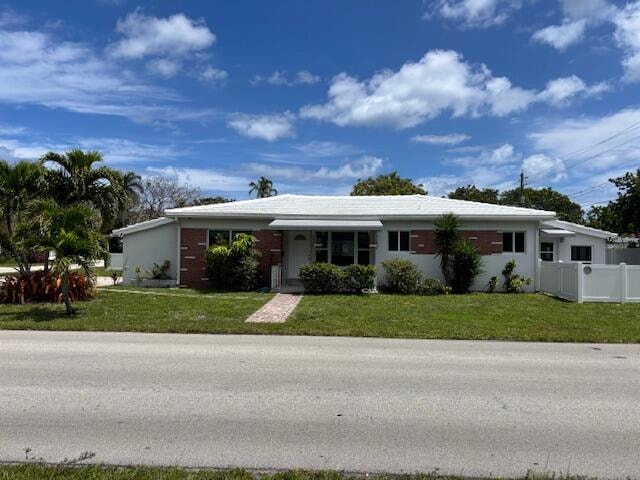 2BR – SingleFamilyResidence at 1107 S 15th Avenue