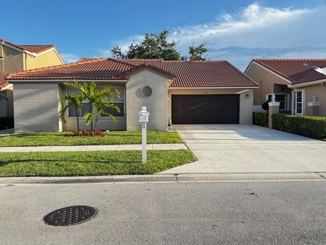 3BR – SingleFamilyResidence at 10020 Country Brook Road