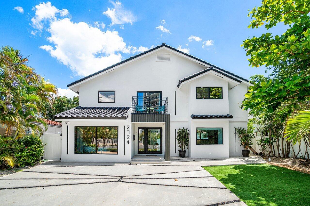 4BR – SingleFamilyResidence at 2724 N Ocean Boulevard