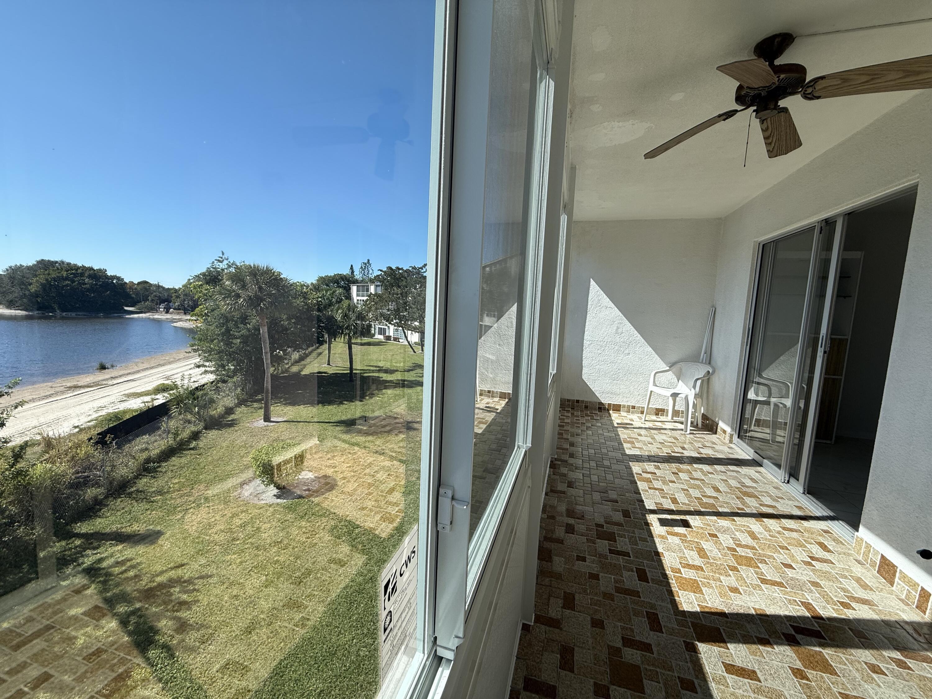 2BR – Condominium at 313 Greenbrier B