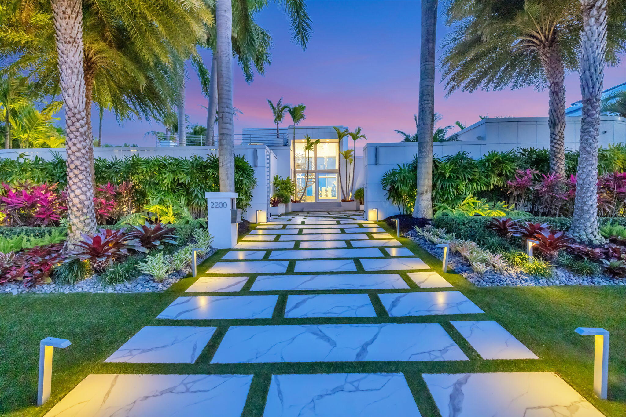 4BR – SingleFamilyResidence at 2200 Inlet Drive