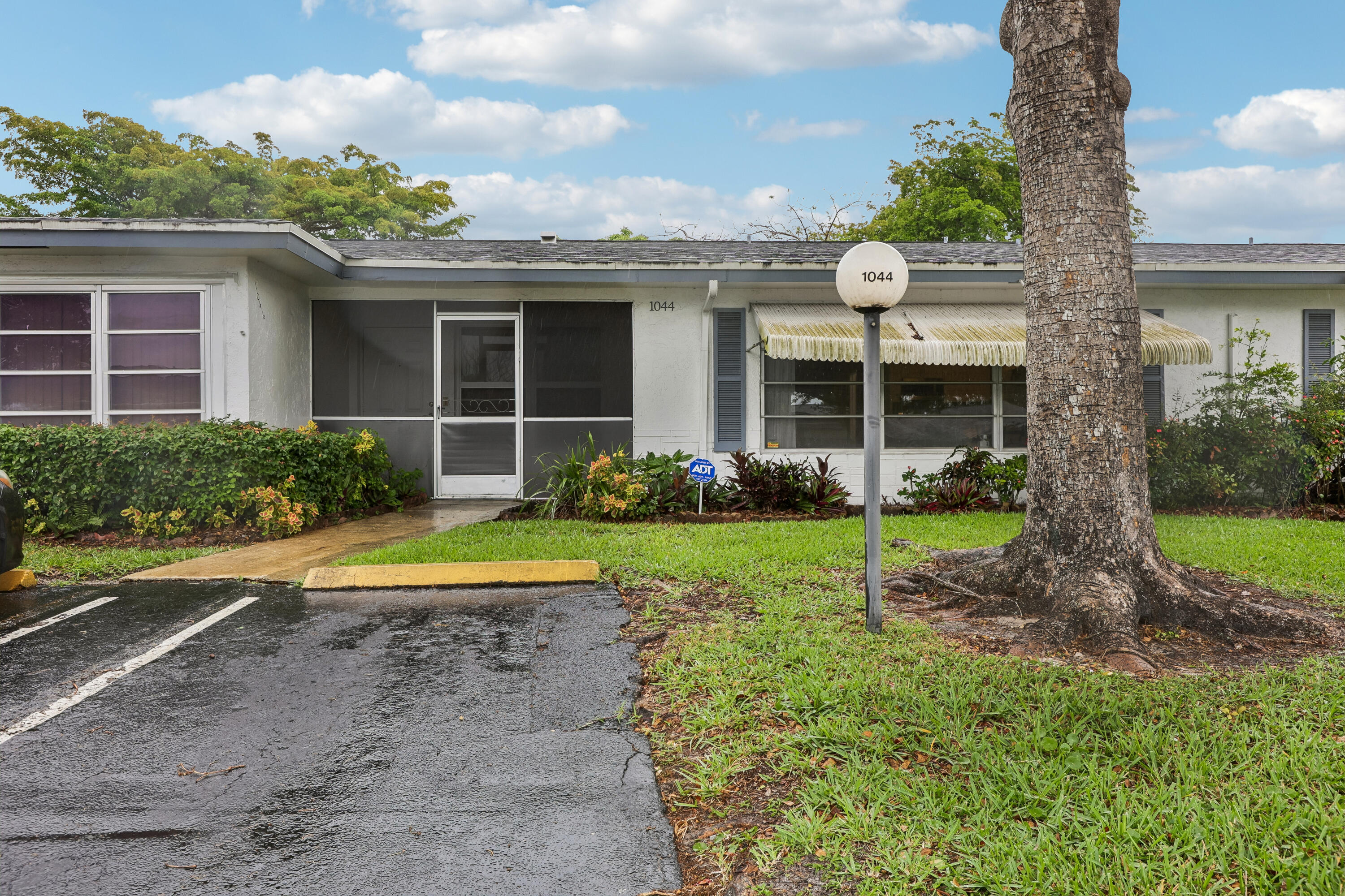 1BR – RES at 1044 NW 83rd Avenue #B59