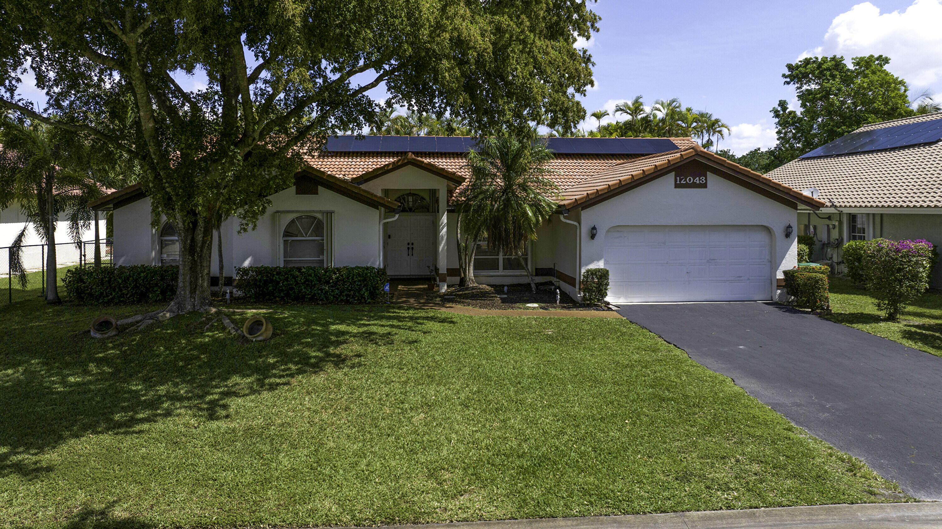 4BR – SingleFamilyResidence at 12043 SW 1st Street