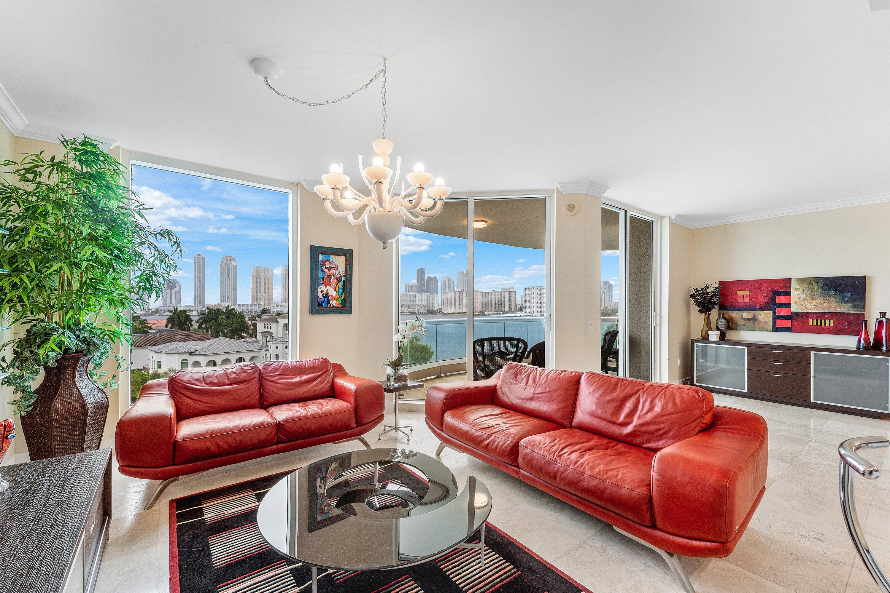 3BR – Condominium at 6000 Island Boulevard #604