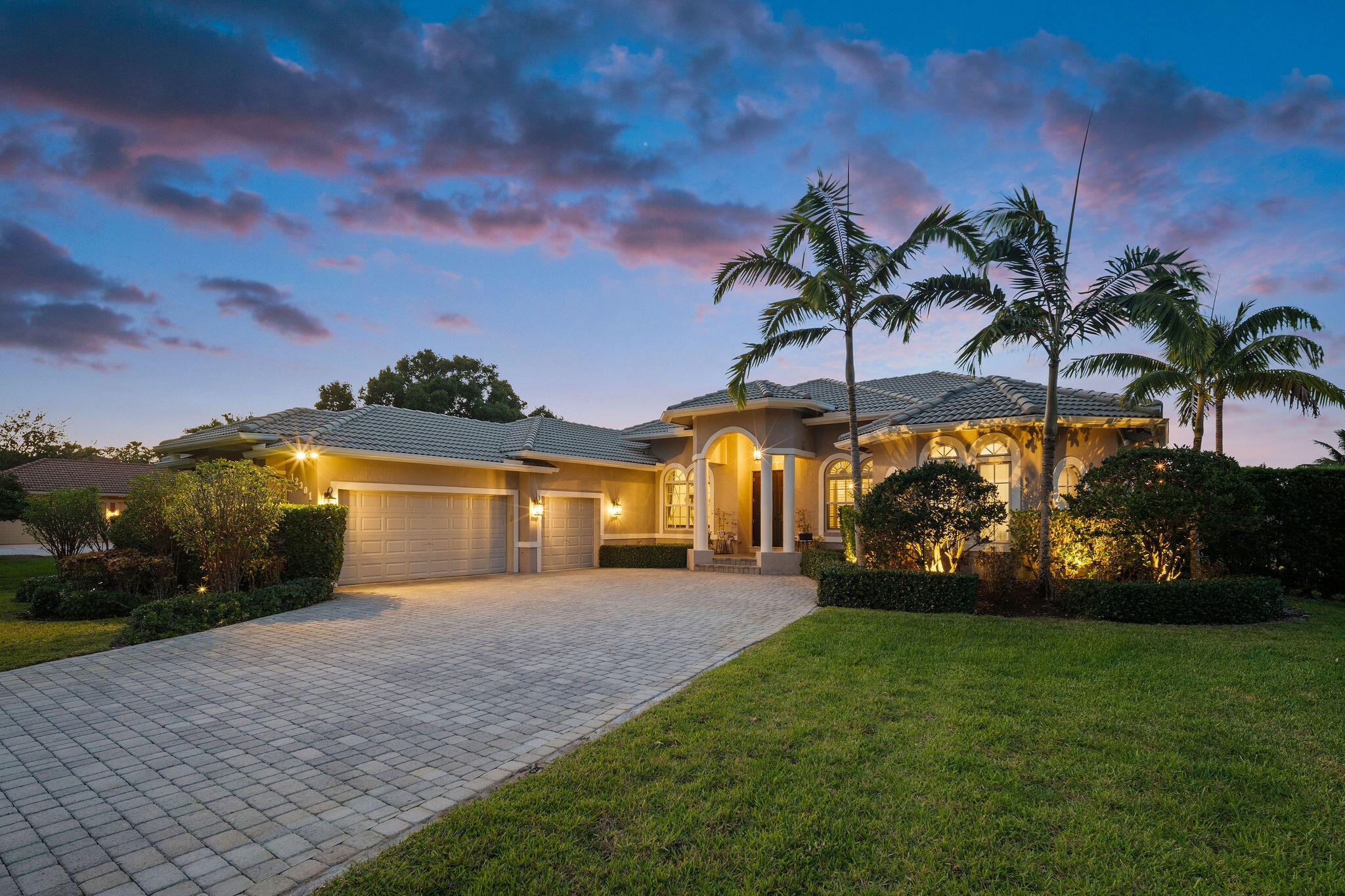 4BR – SingleFamilyResidence at 12301 NW 12th Street