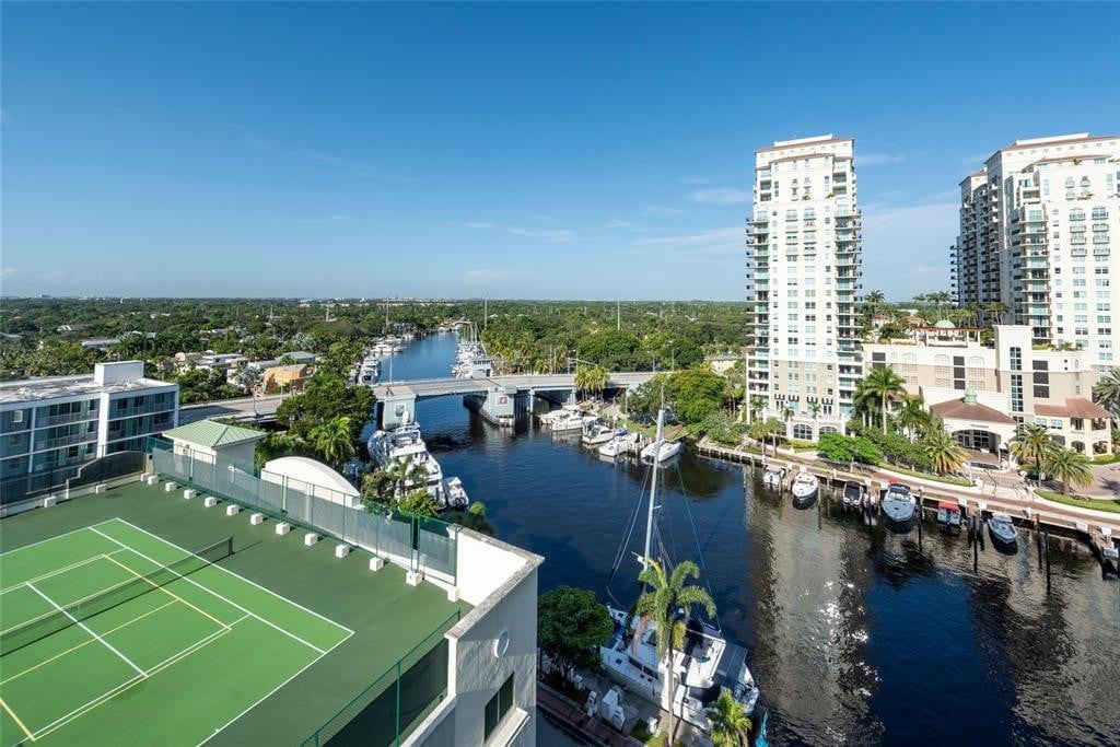 2BR – Condominium at 401 SW 4th Avenue #1102