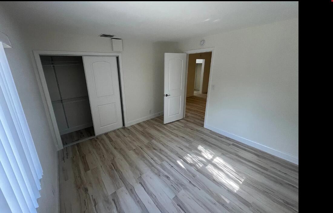 2BR – Apartment at 240 NE 12th Street
