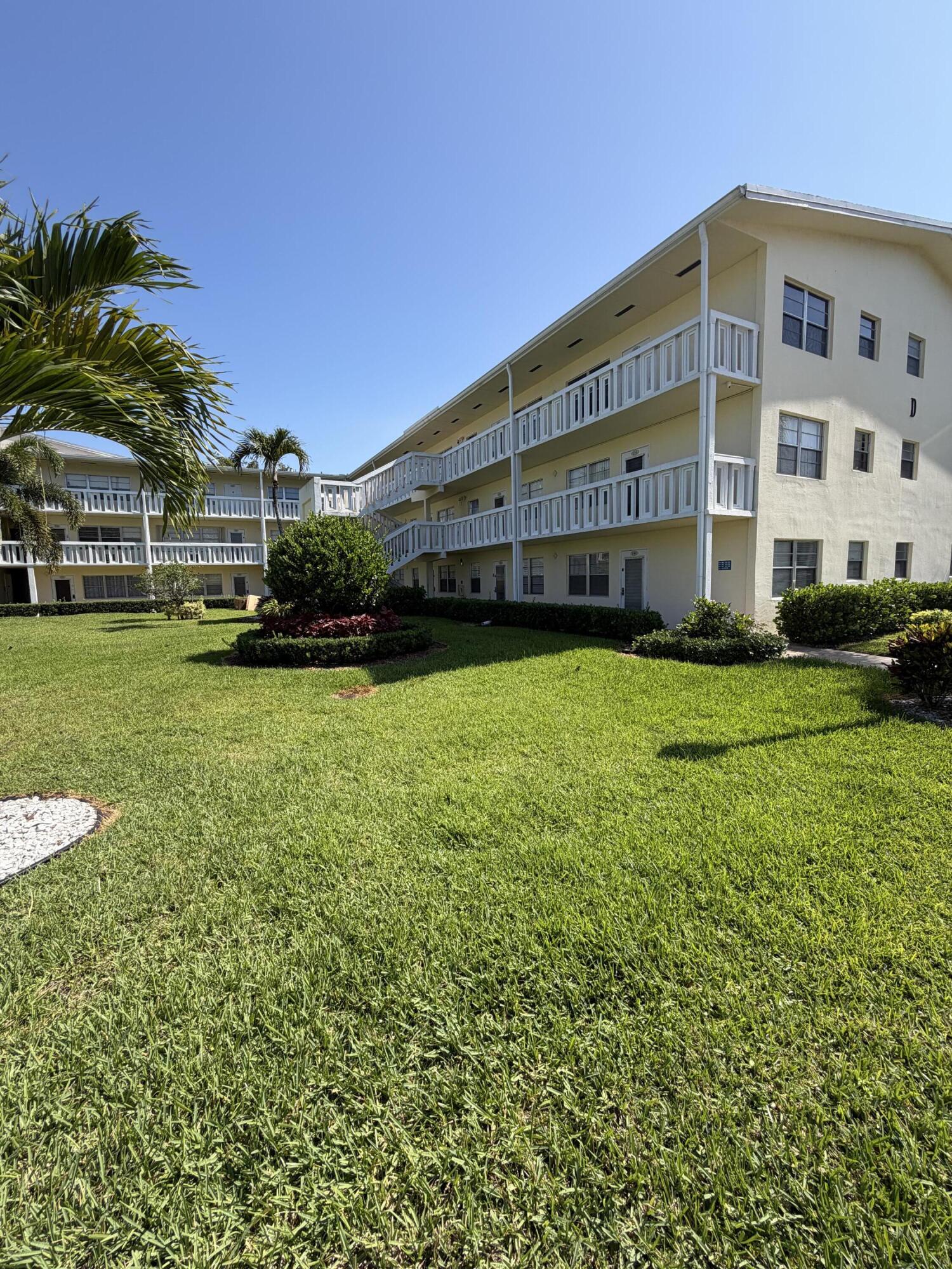 2BR – Condominium at 166 Dorset D