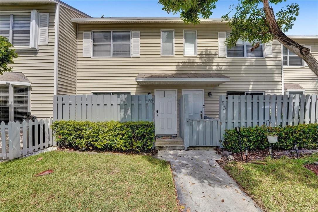 2BR – Townhouse at 55 SW 3rd Street