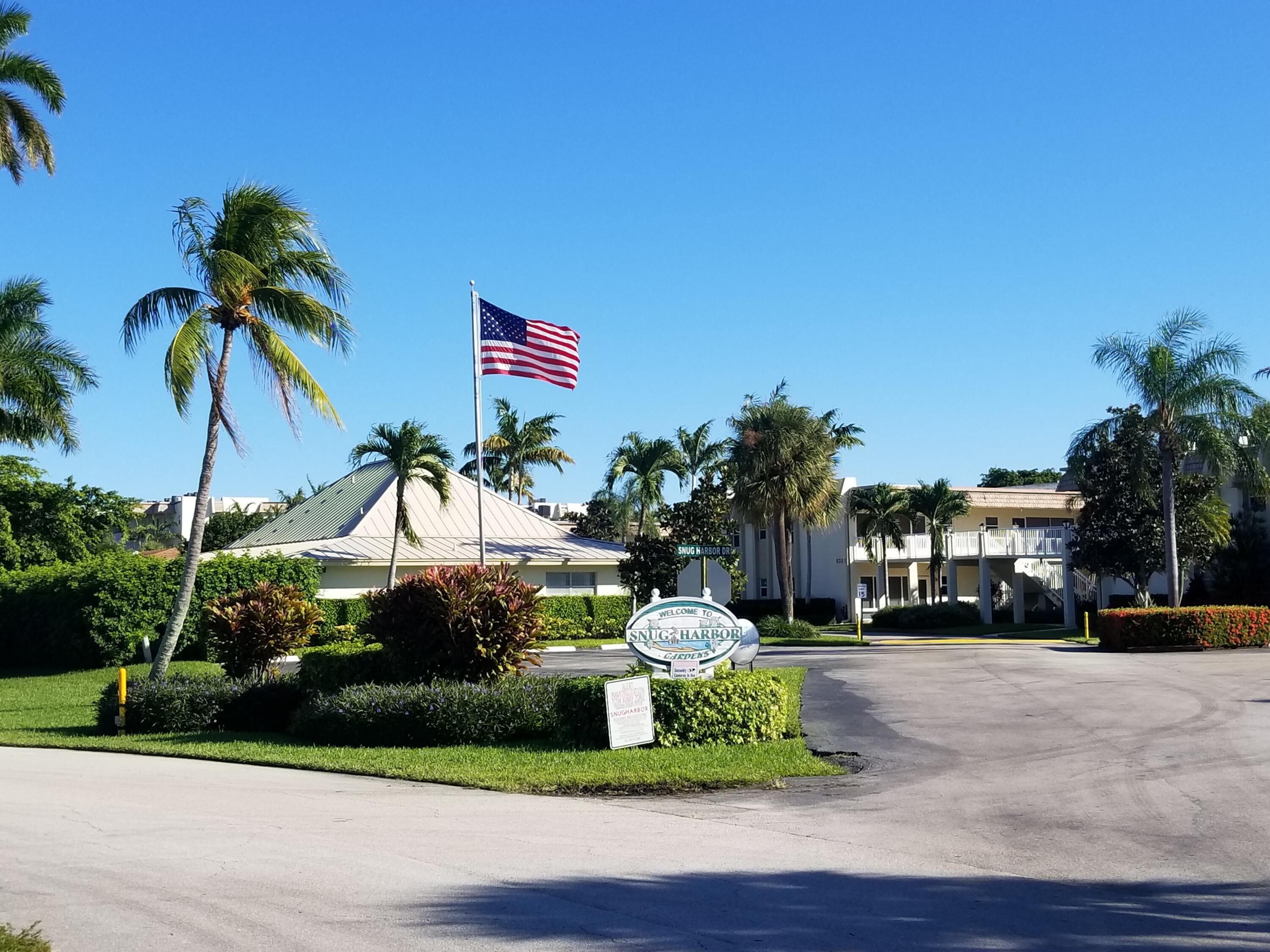 2BR – Condominium at 638 Snug Harbor Drive #E12