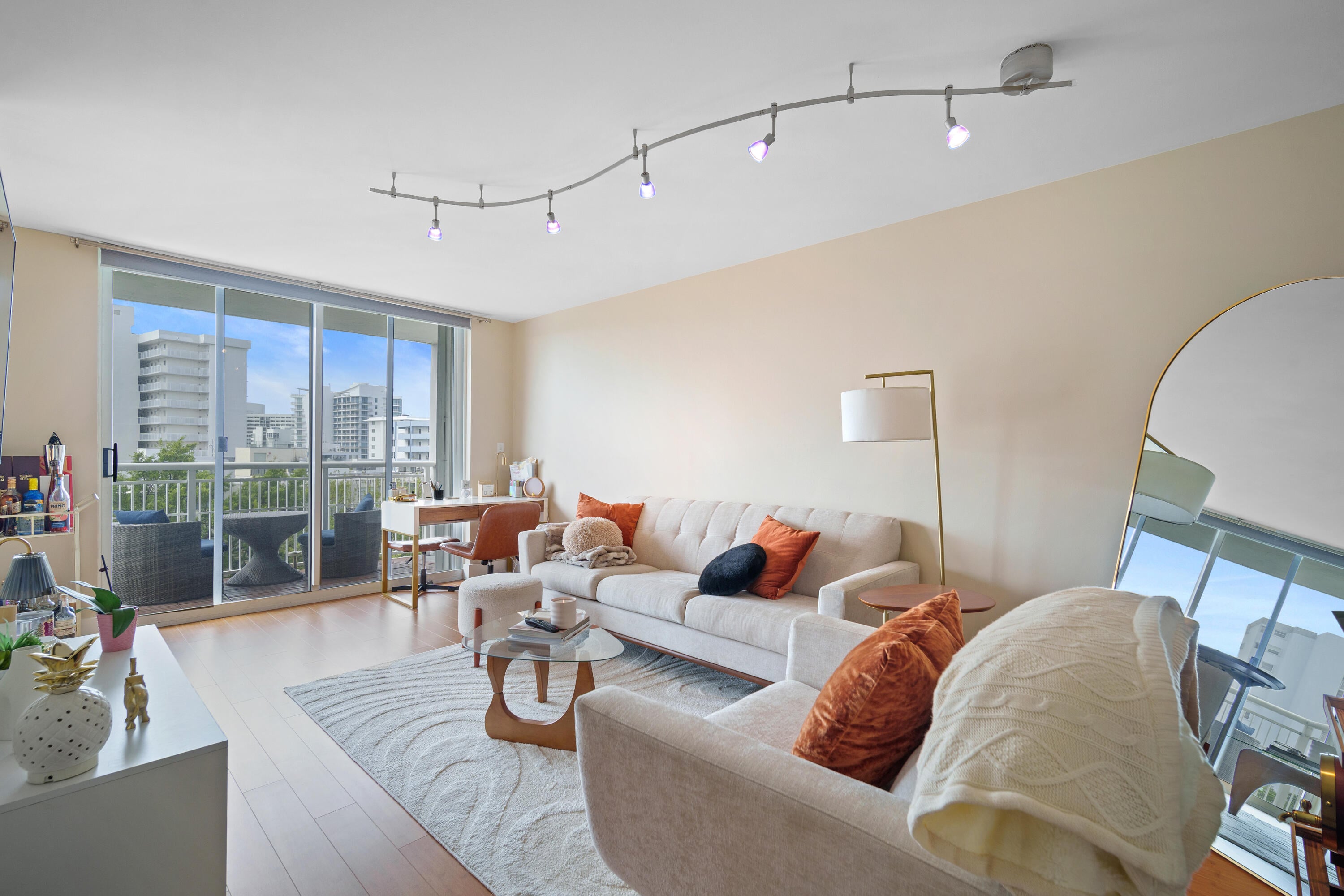 1BR – Condominium at 1688 West Avenue #606