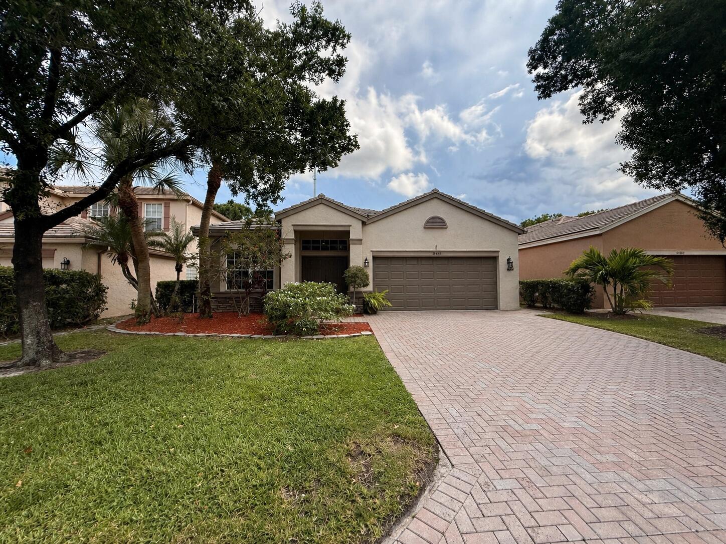 3BR – SingleFamilyResidence at 10372 Old Winston Court