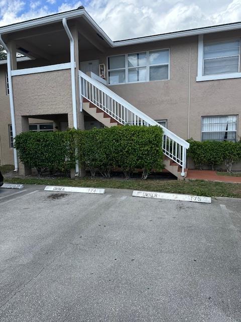 2BR – Condominium at 1004 Twin Lakes Drive #1004