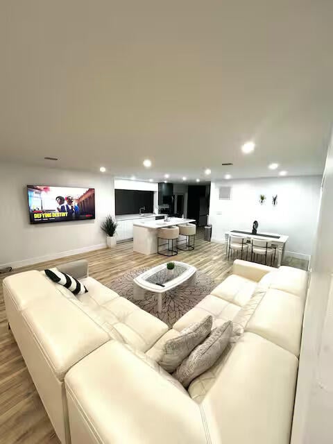 2BR – SingleFamilyResidence at 739 SE 12th Avenue