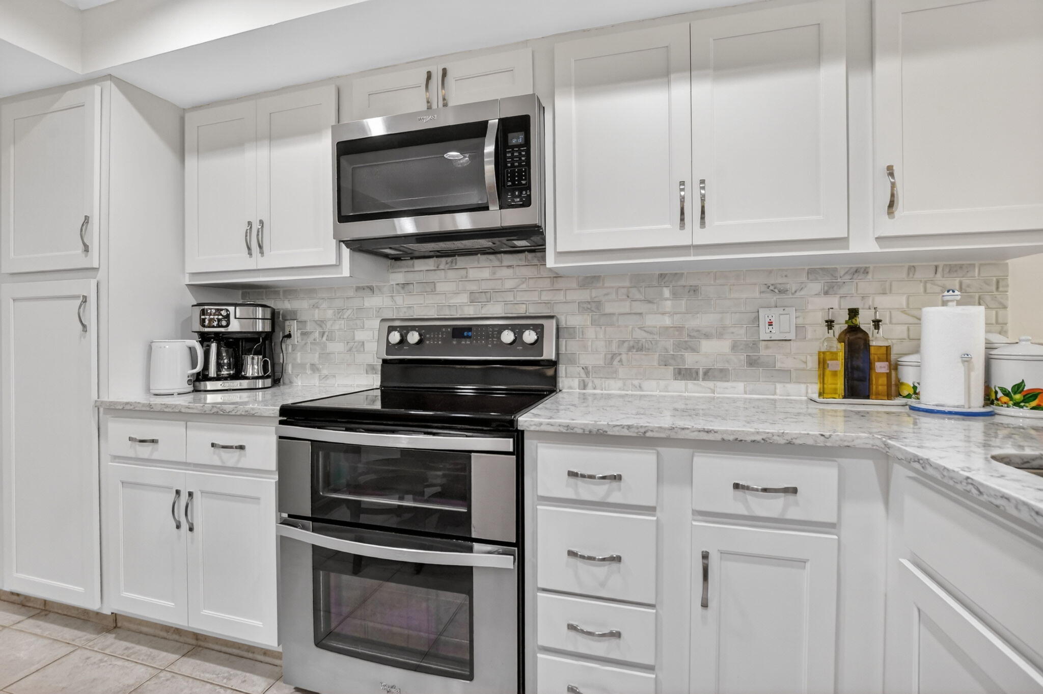 3BR – Townhouse at 6062 Glendale Drive
