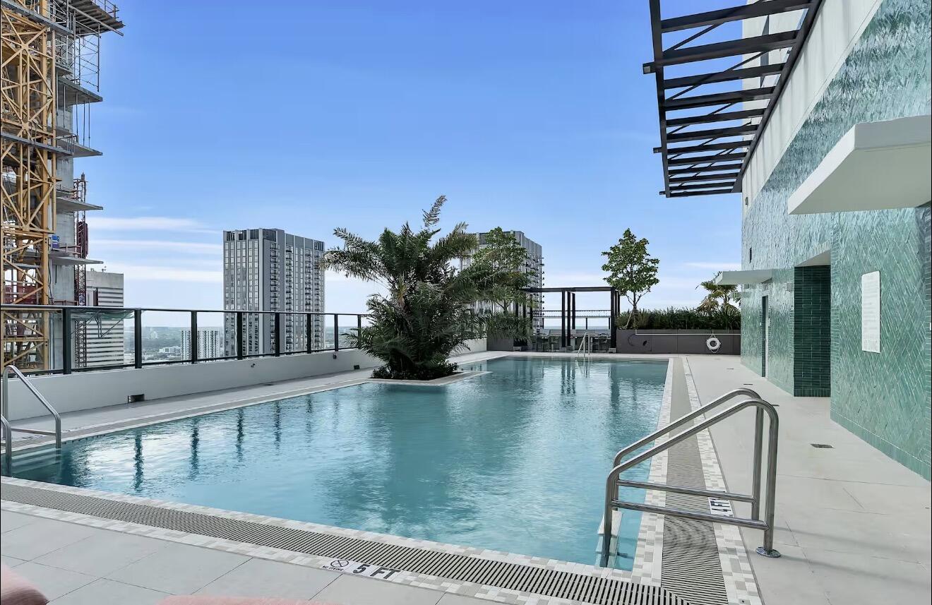 2BR – Condominium at 11 NE 6th Street #2507