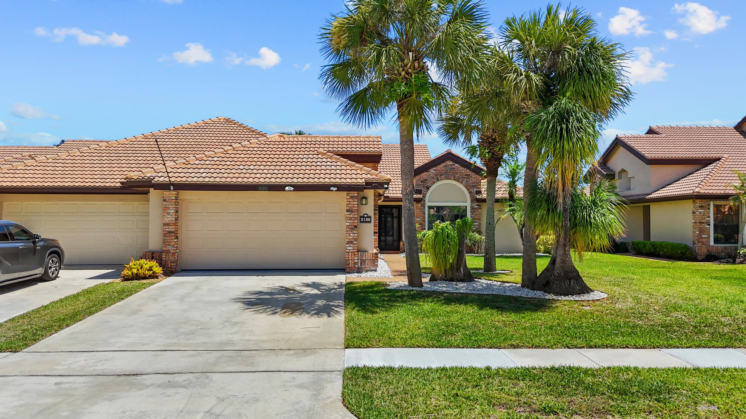 3BR – RES at 8180 Bellwort Place