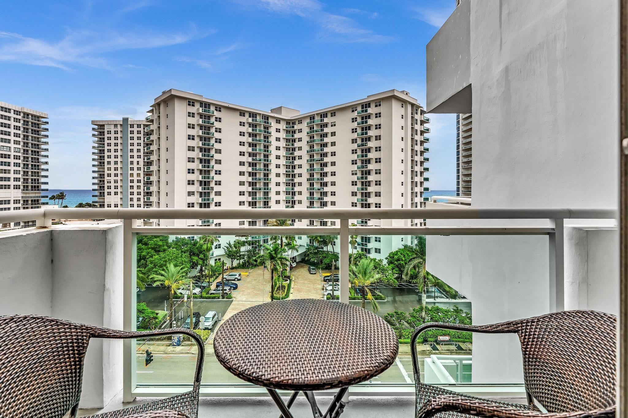 1BR – Condominium at 3000 S Ocean Drive #714