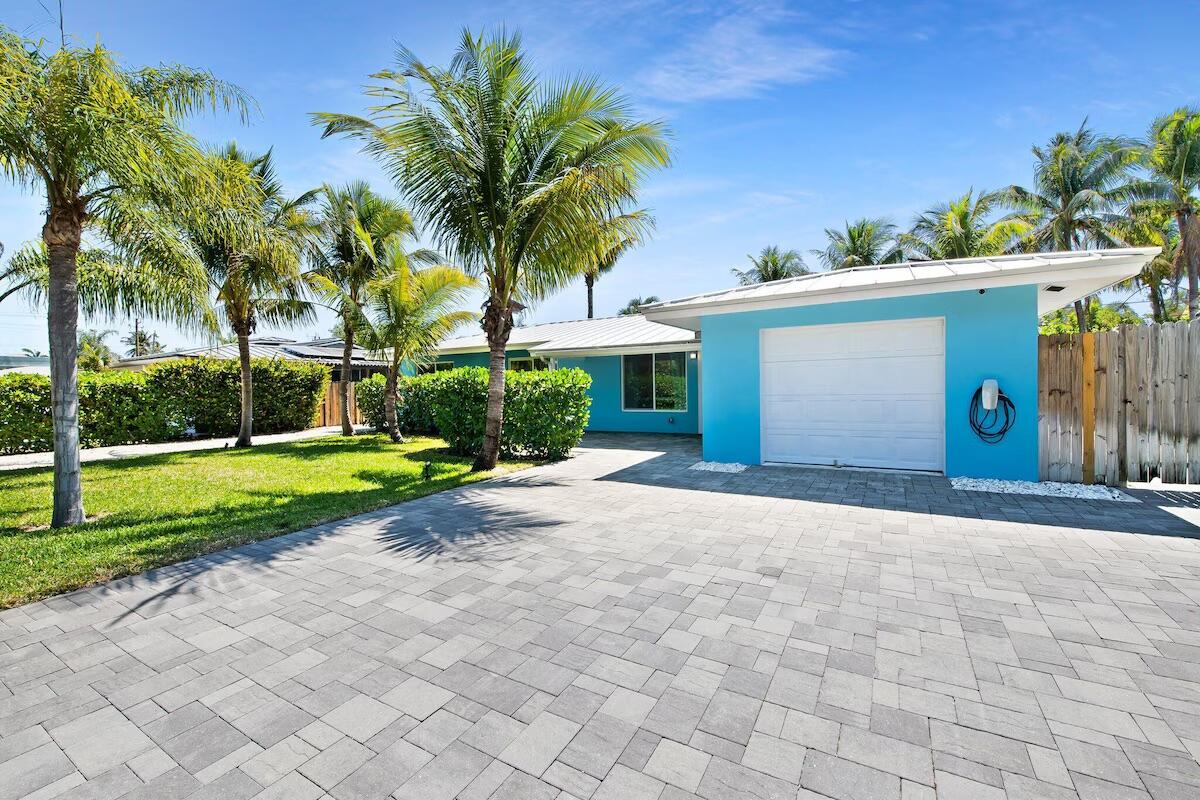 3BR – SingleFamilyResidence at 486 NE 29th Street