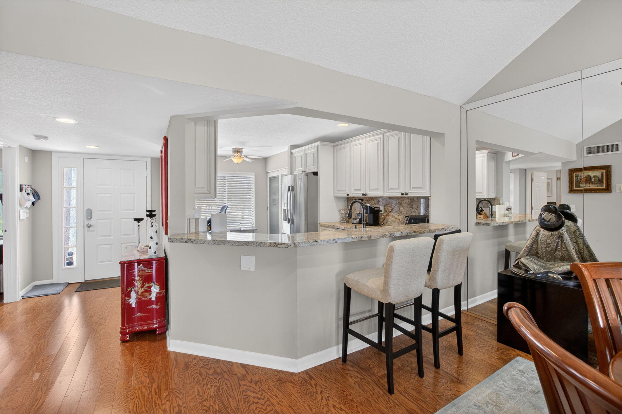 2BR – Condominium at 7701 Glendevon Lane #1907