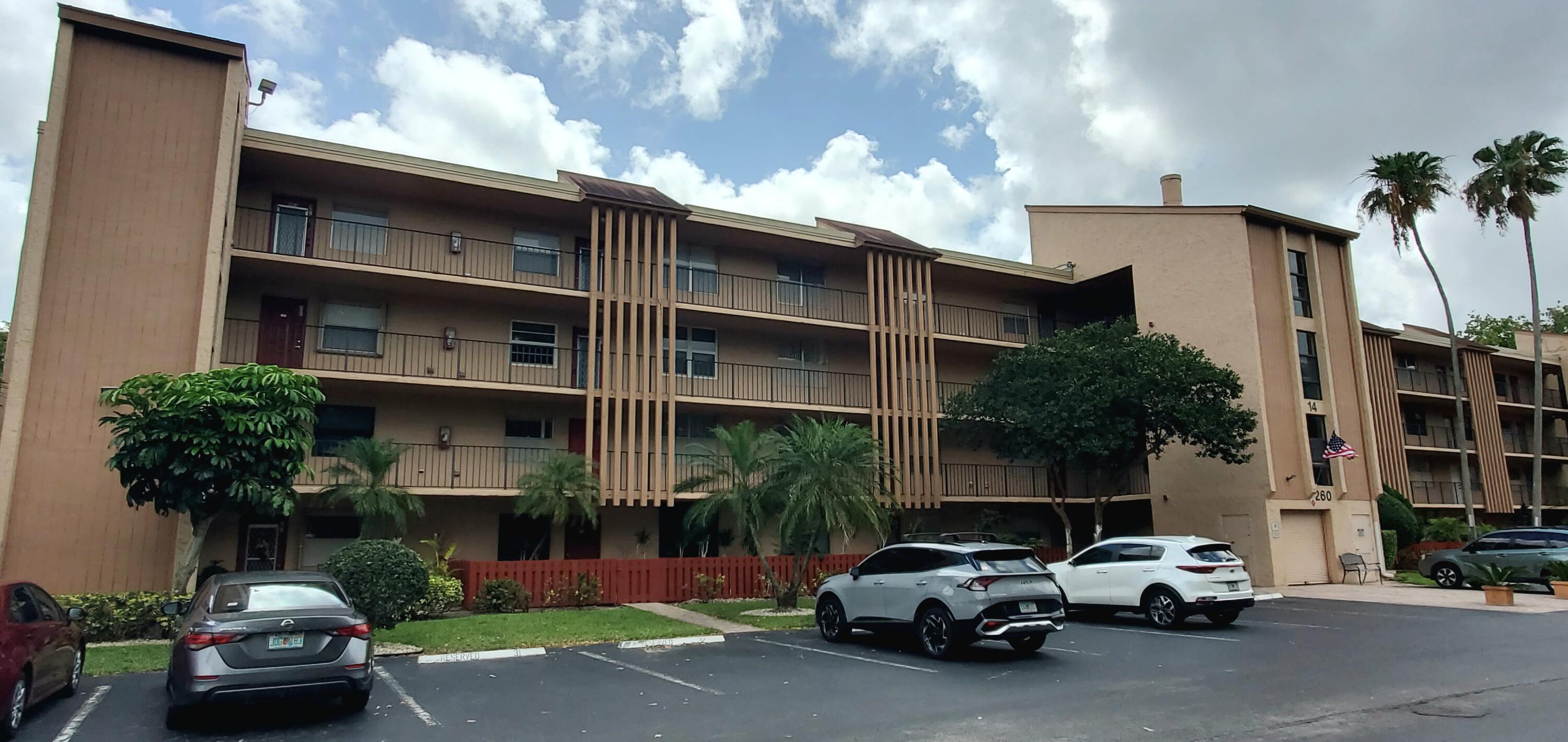 2BR – Condominium at 260 NW 76th Avenue #201