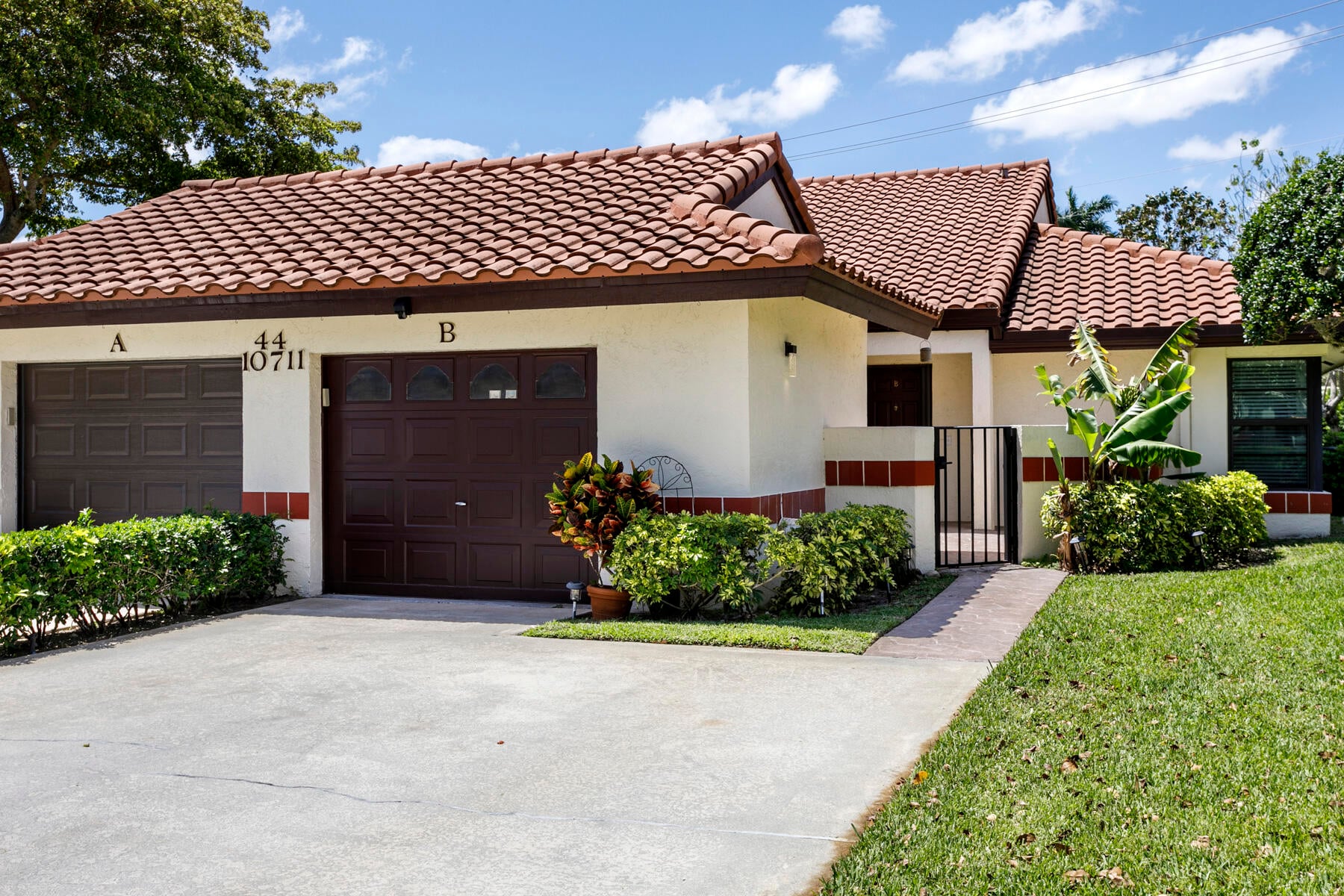 2BR – RNT at 10711 Palm Leaf Drive #B