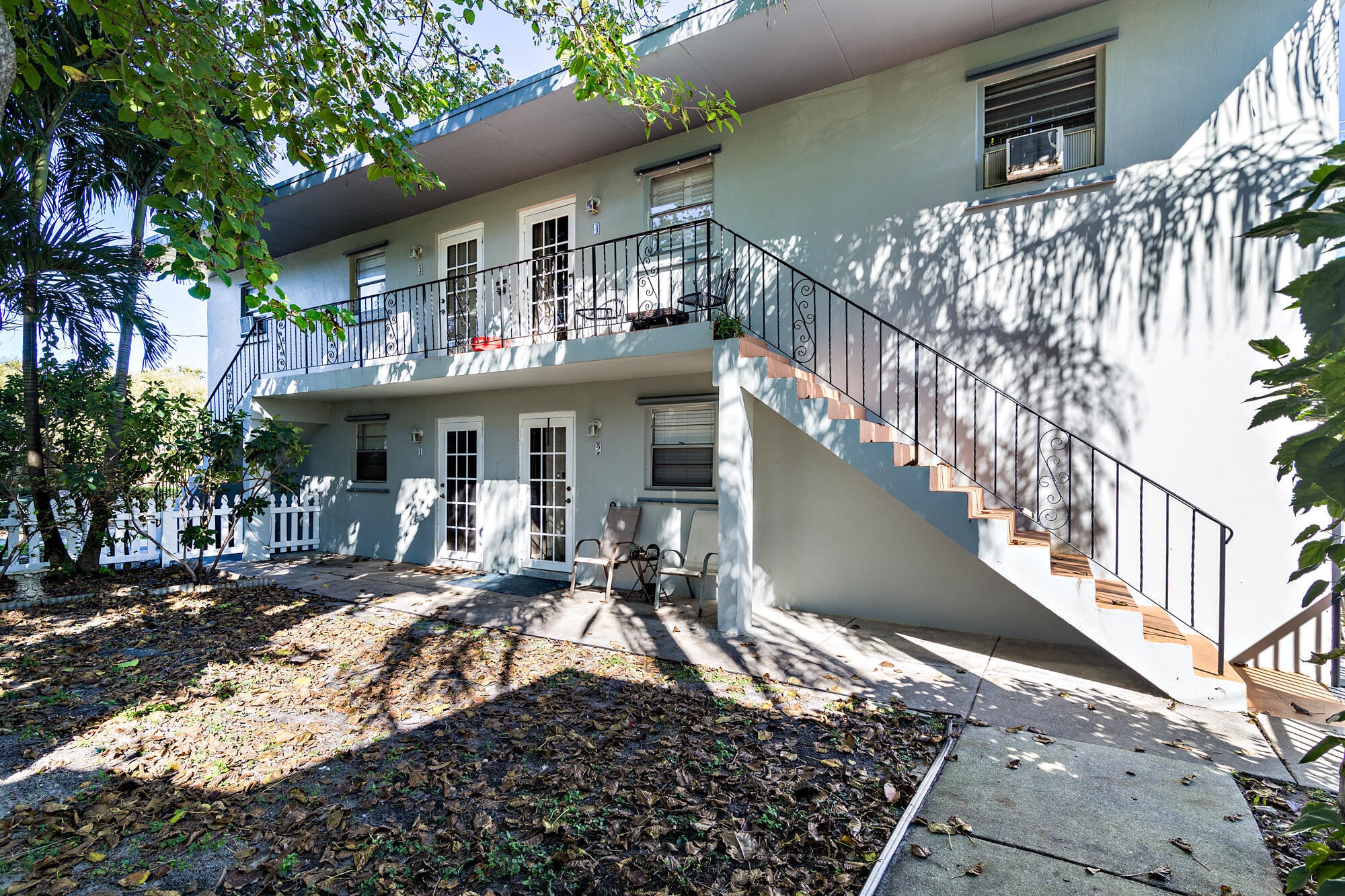 2BR – Apartment at 4205 N Flagler Drive #4