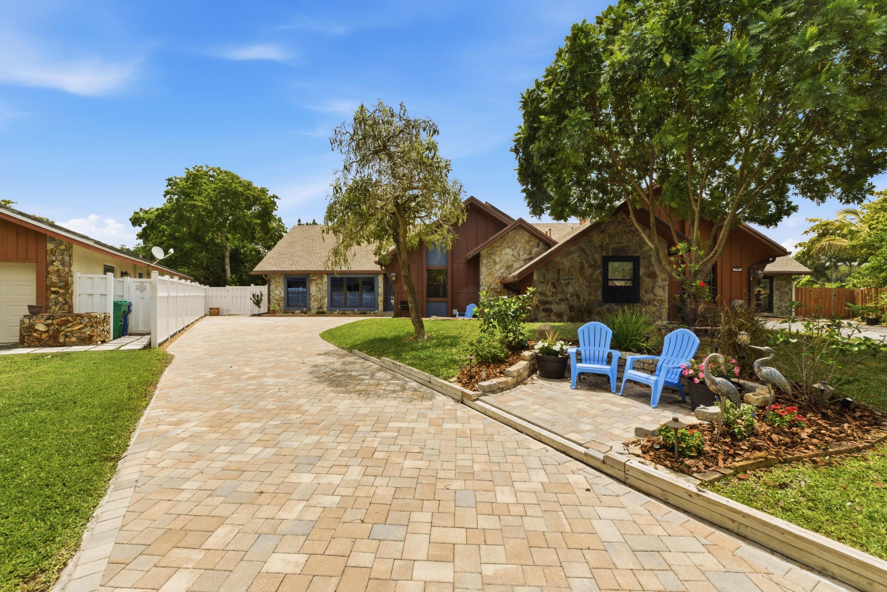 3BR – SingleFamilyResidence at 2326 NW 120th Way