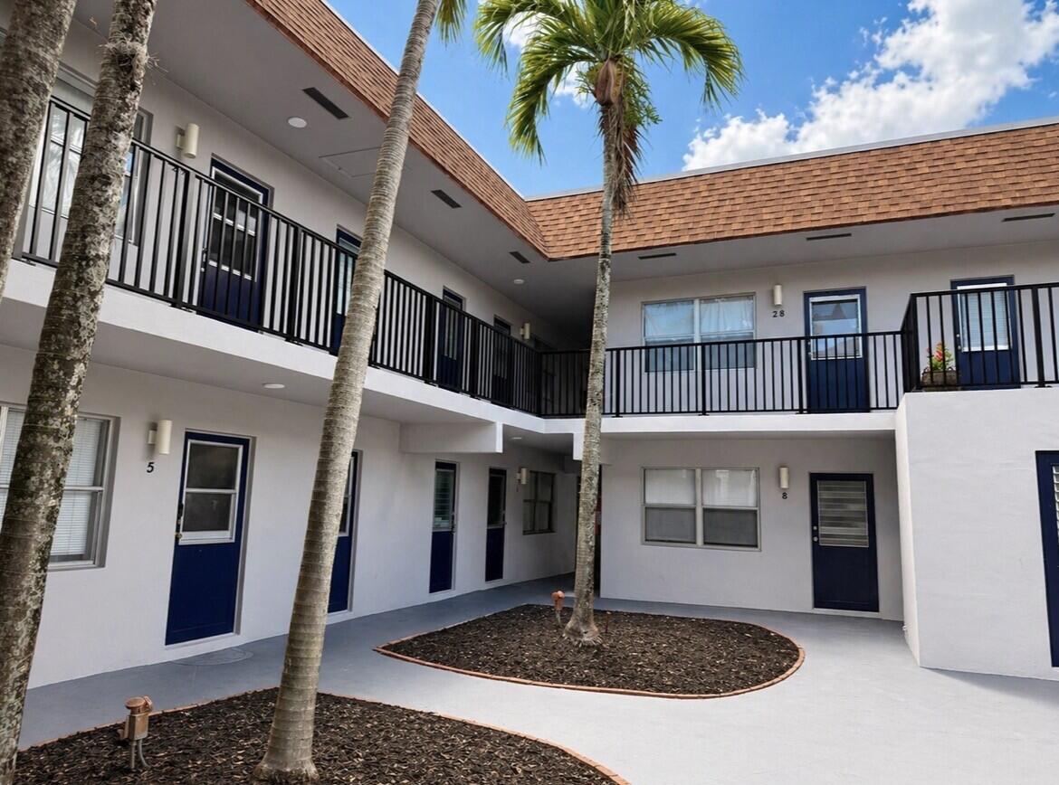 2BR – Apartment at 260 NW 19th Street #27