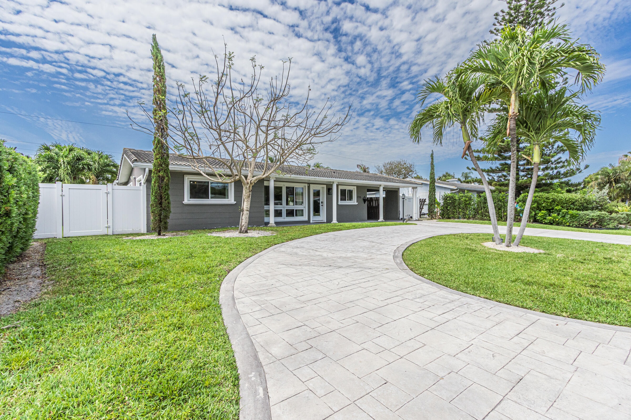 2BR – SingleFamilyResidence at 2770 NE 53rd Street