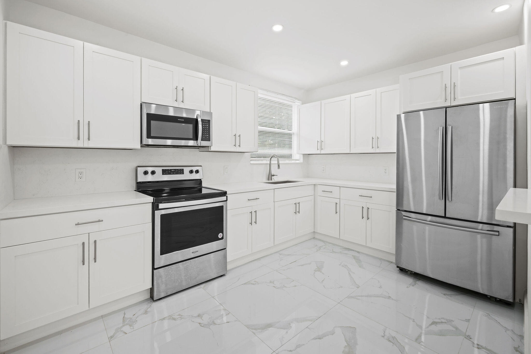 3BR – SingleFamilyResidence at 332 NW 97th Street