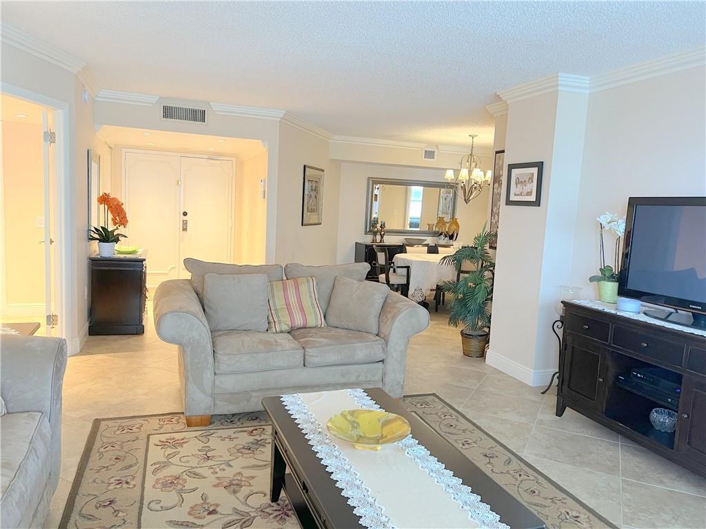 2BR – Condominium at 3400 Galt Ocean Drive #203s