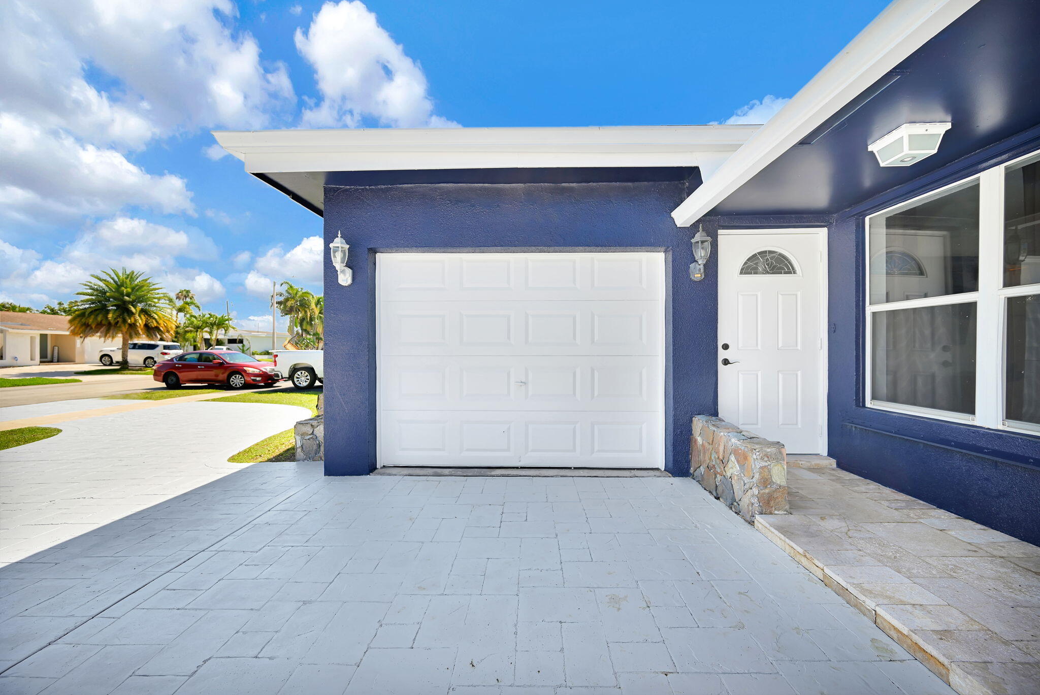 3BR – SingleFamilyResidence at 11600 NW 30th Place