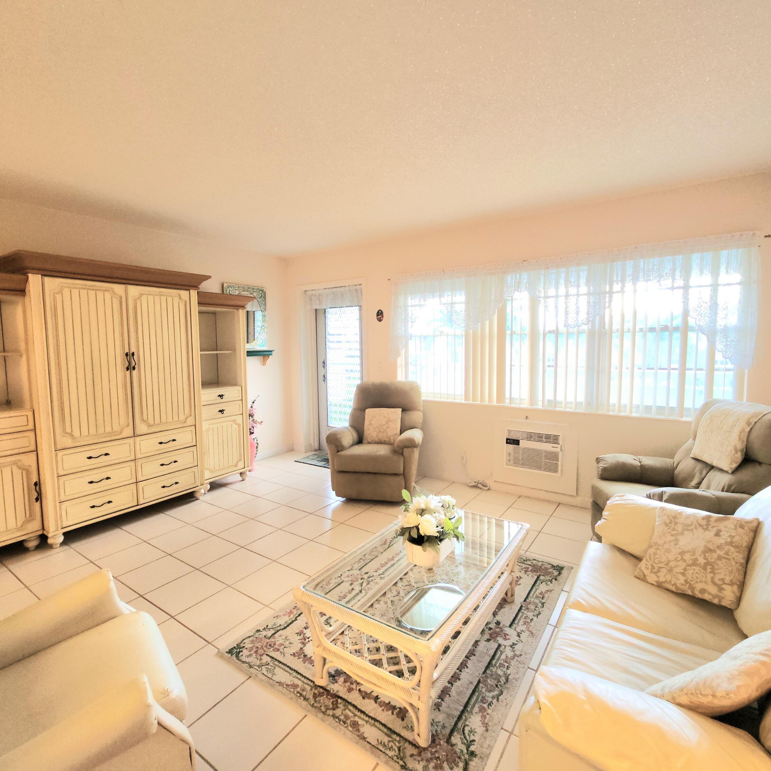 1BR – Condominium at 164 Sheffield G