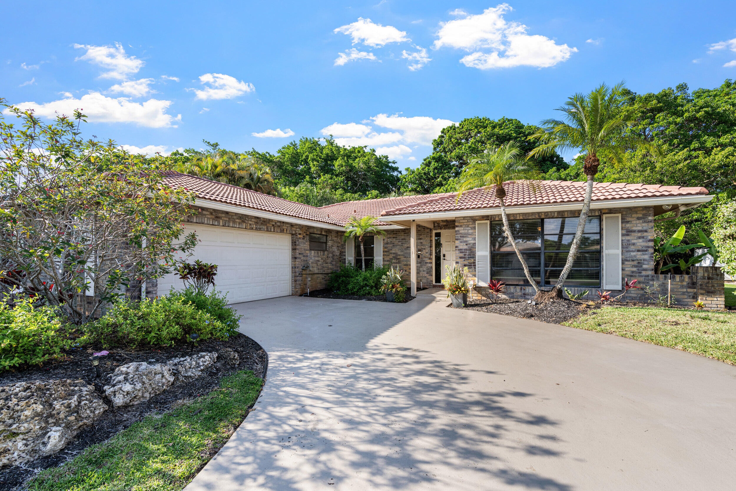 3BR – SingleFamilyResidence at 10264 Crosswind Road