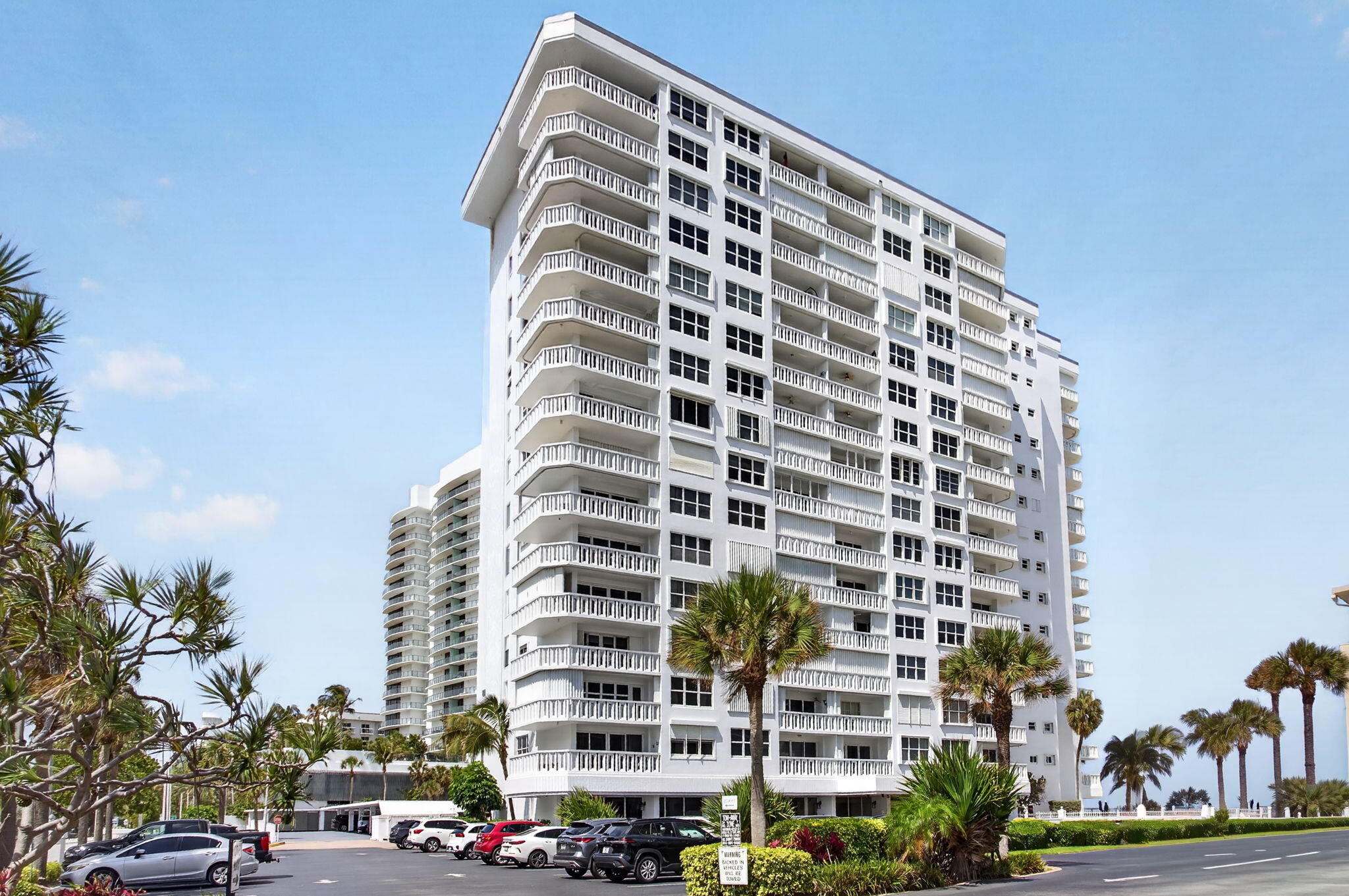 3BR – Condominium at 1012 N Ocean Boulevard #408