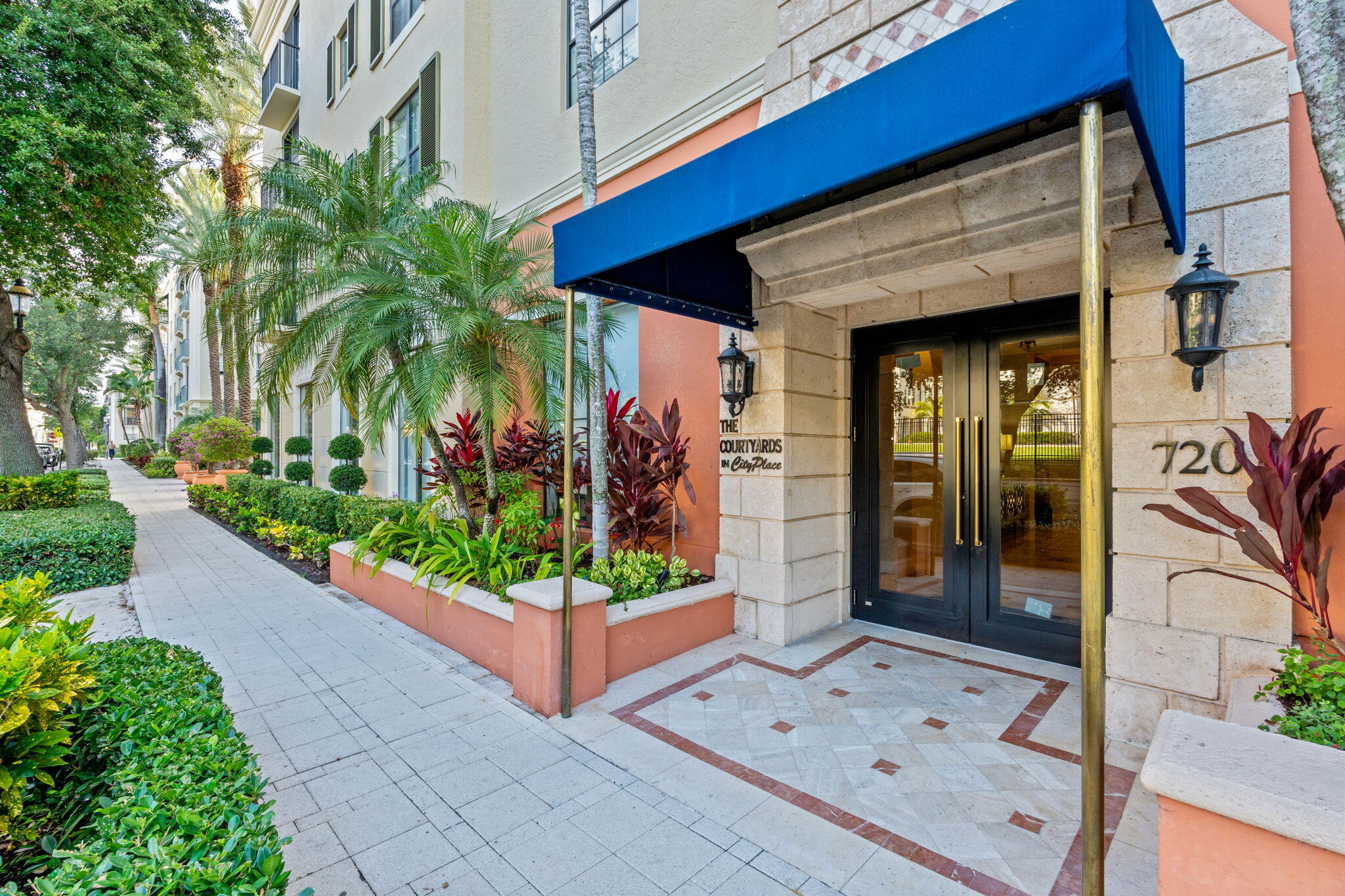 2BR – Condominium at 720 S Sapodilla Avenue #106