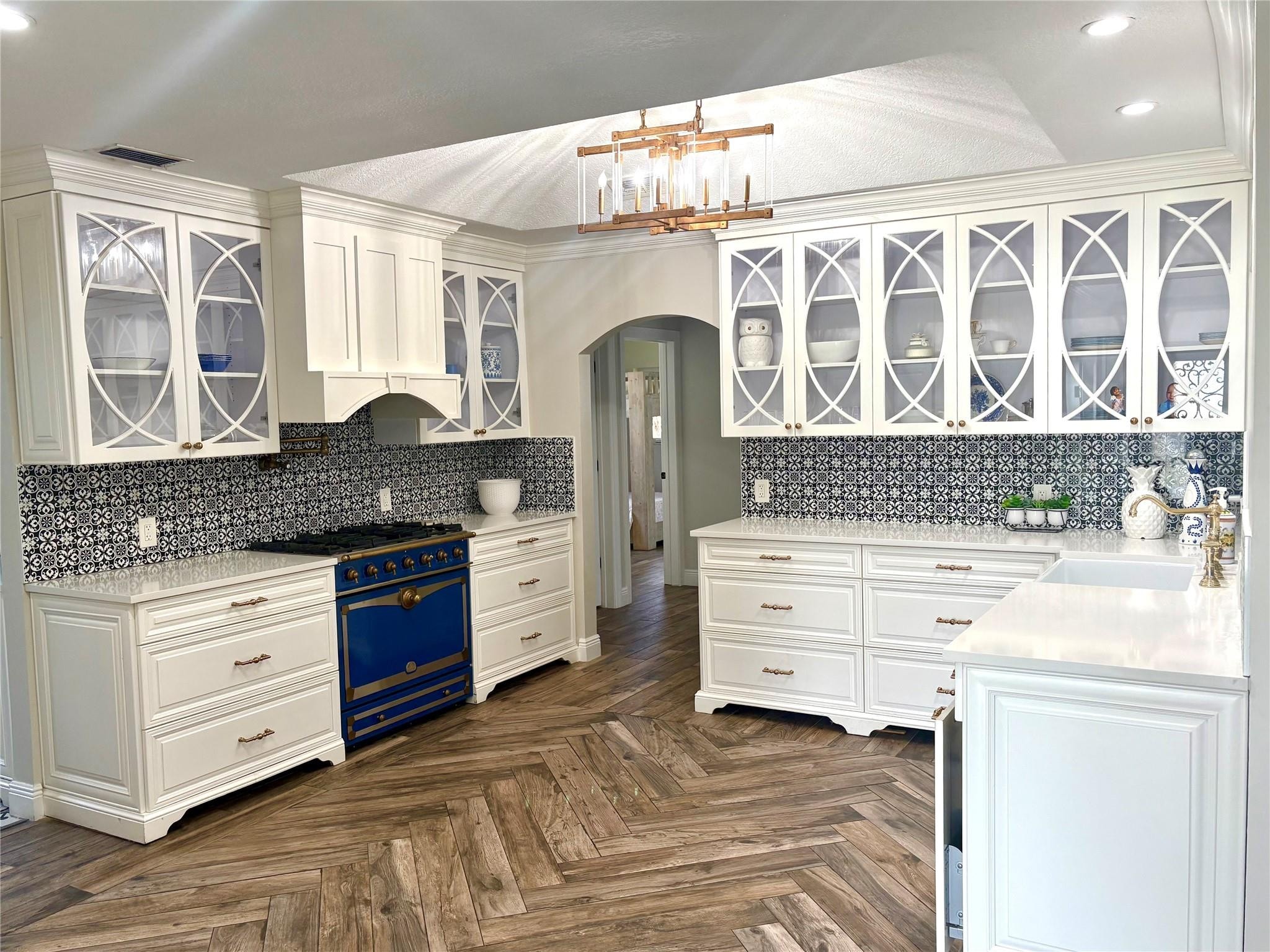 4BR – SingleFamilyResidence at 2300 NE 26th Avenue