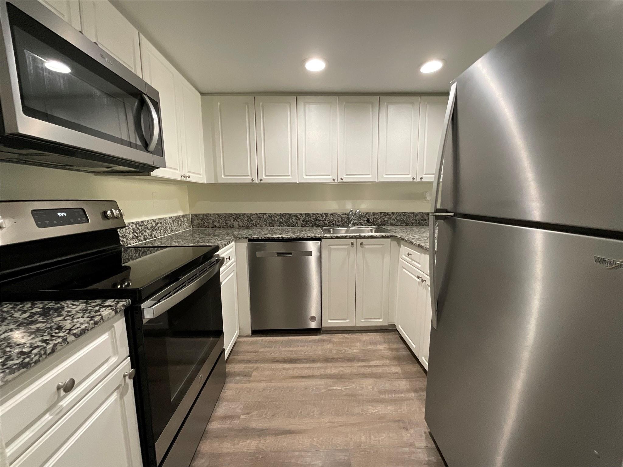 1BR – Condominium at 19455 NE 10 Avenue #3-504