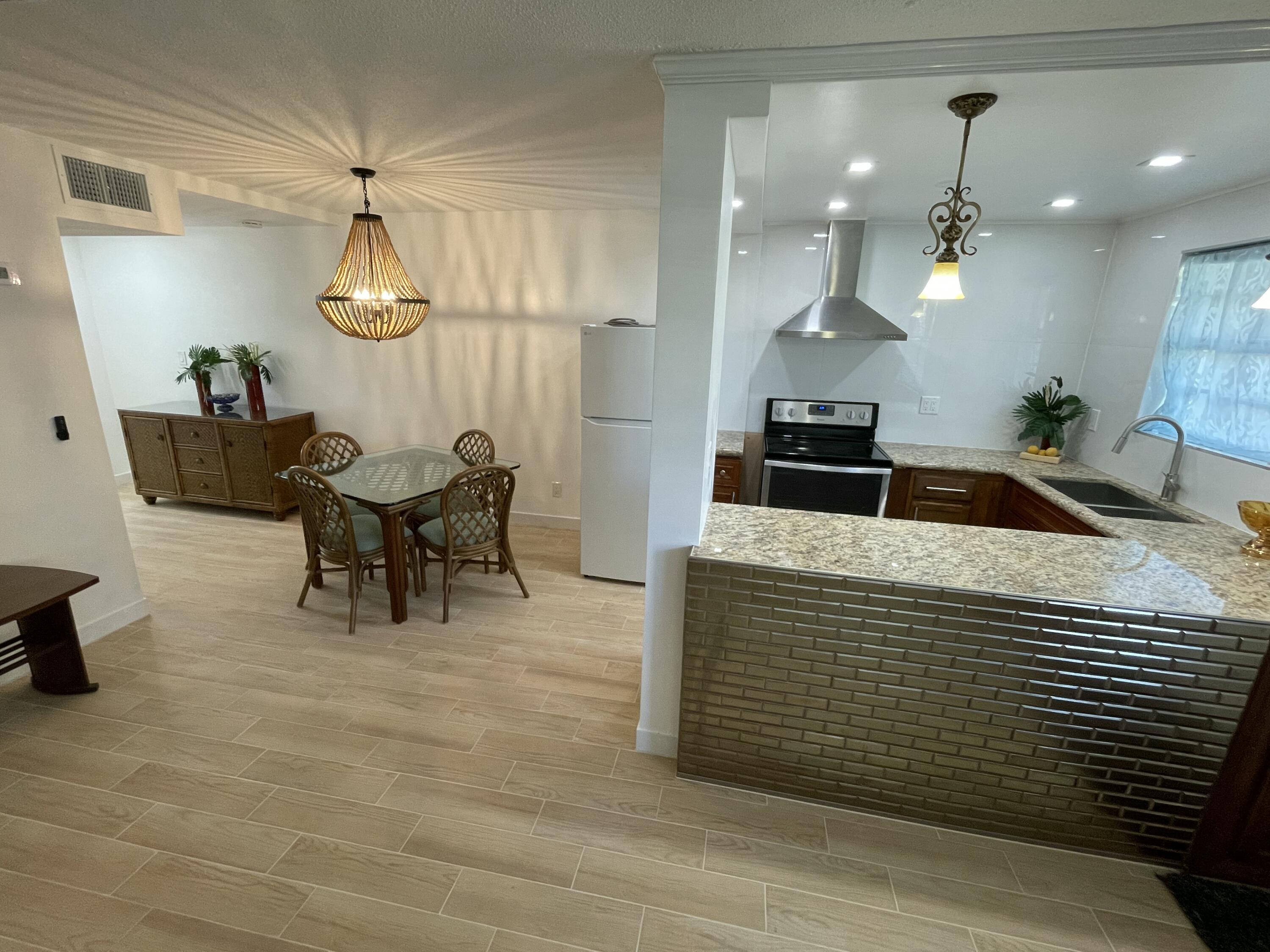 1BR – Condominium at 30 SE 13th Street #A2