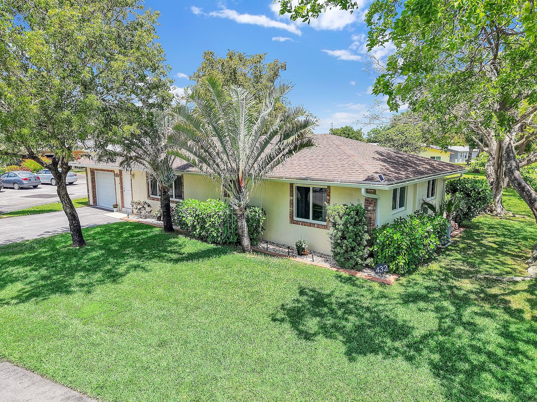 2BR – SingleFamilyResidence at 432 SW Natura Avenue