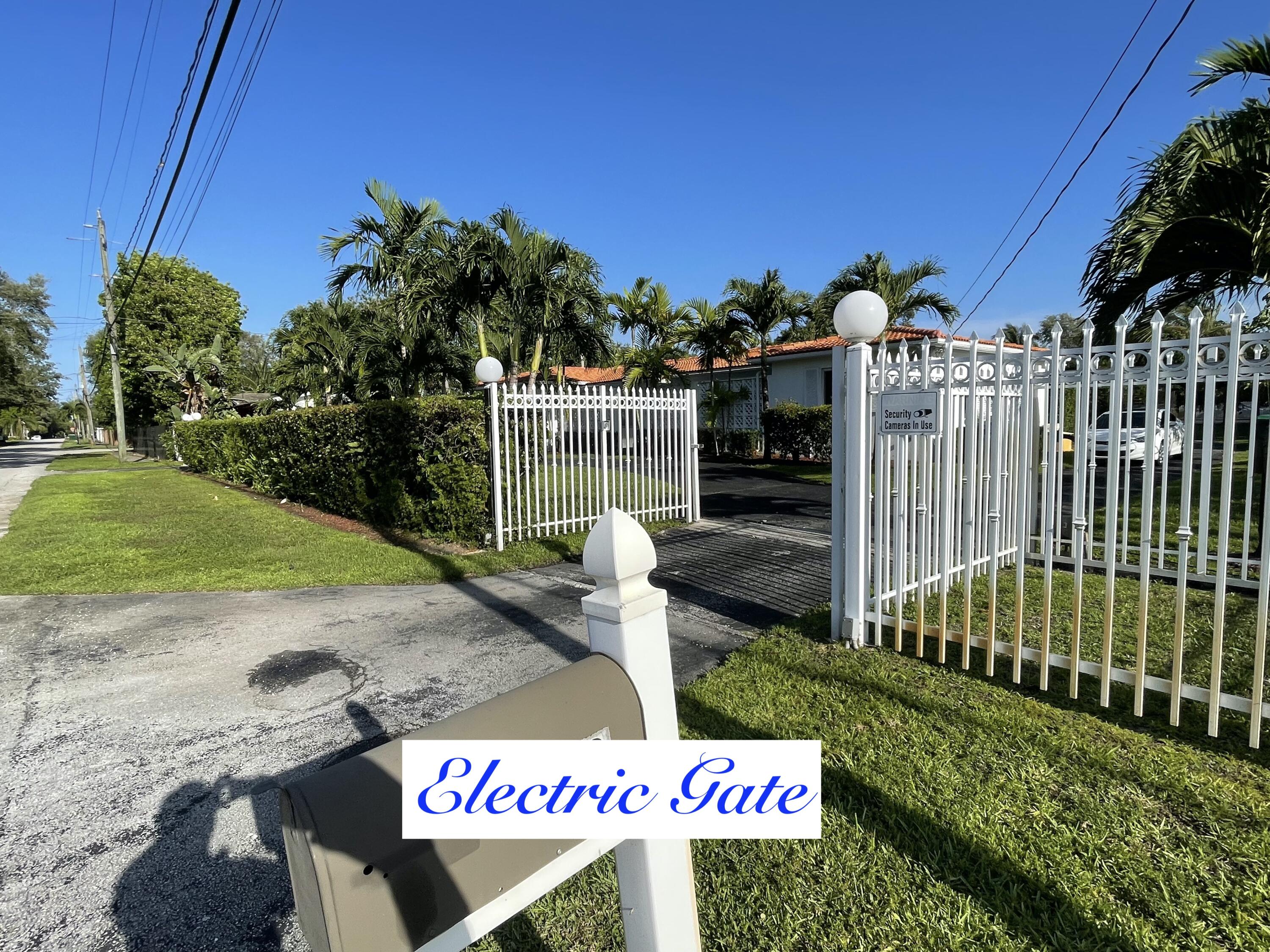 7BR – SingleFamilyResidence at 88 NE 154th Street