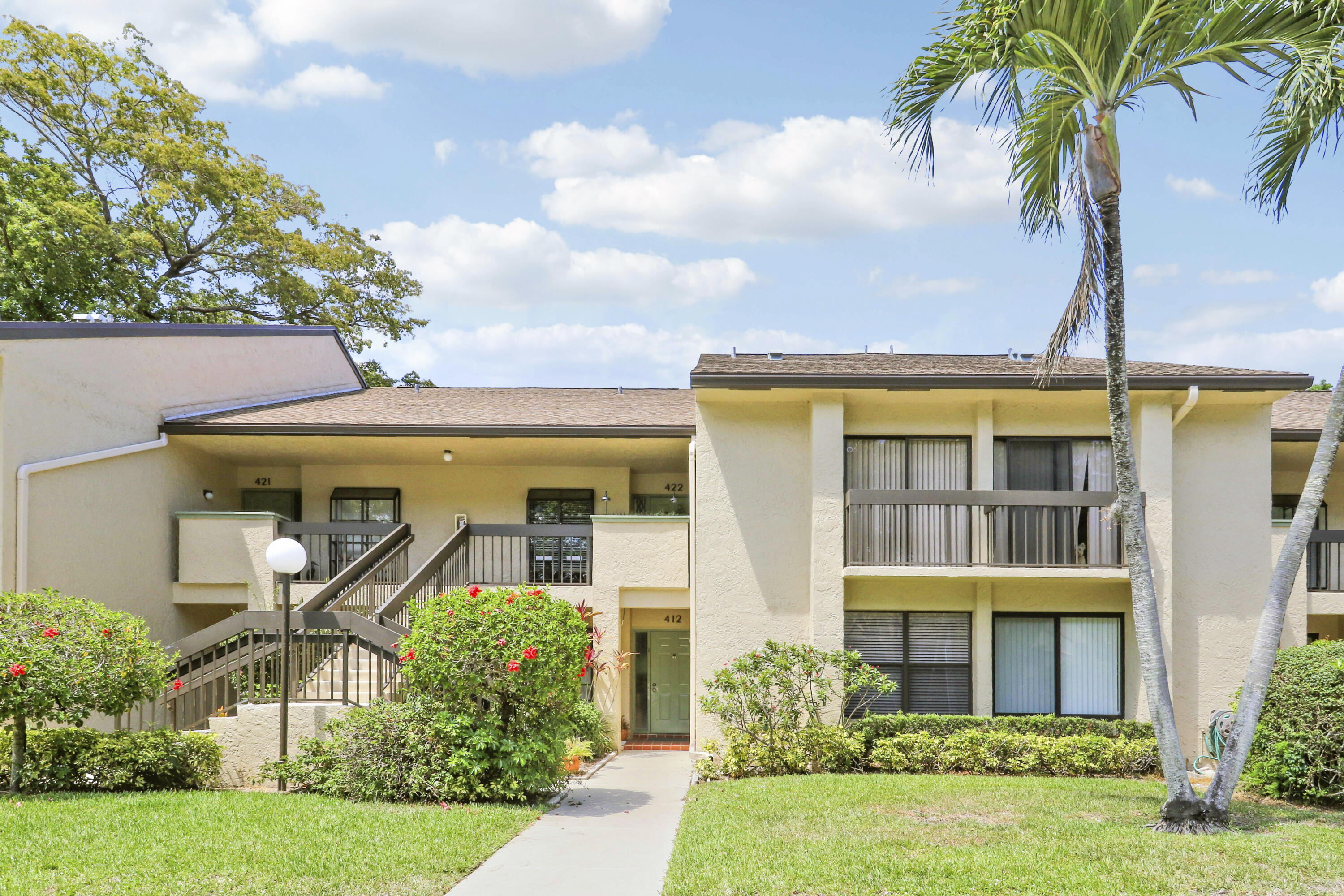 2BR – Condominium at 5121 Oak Hill Lane #412