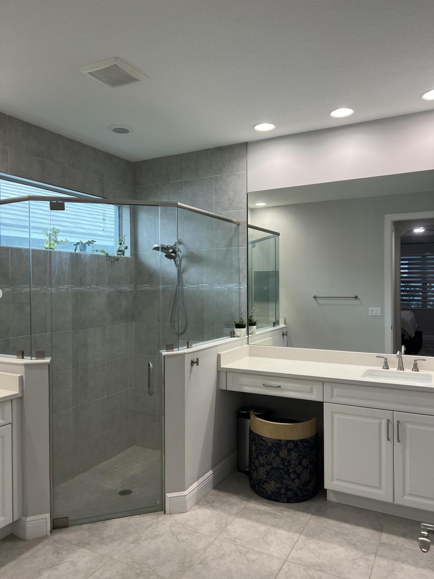 2BR – SingleFamilyResidence at 12482 SW Sunrise Lake Terrace