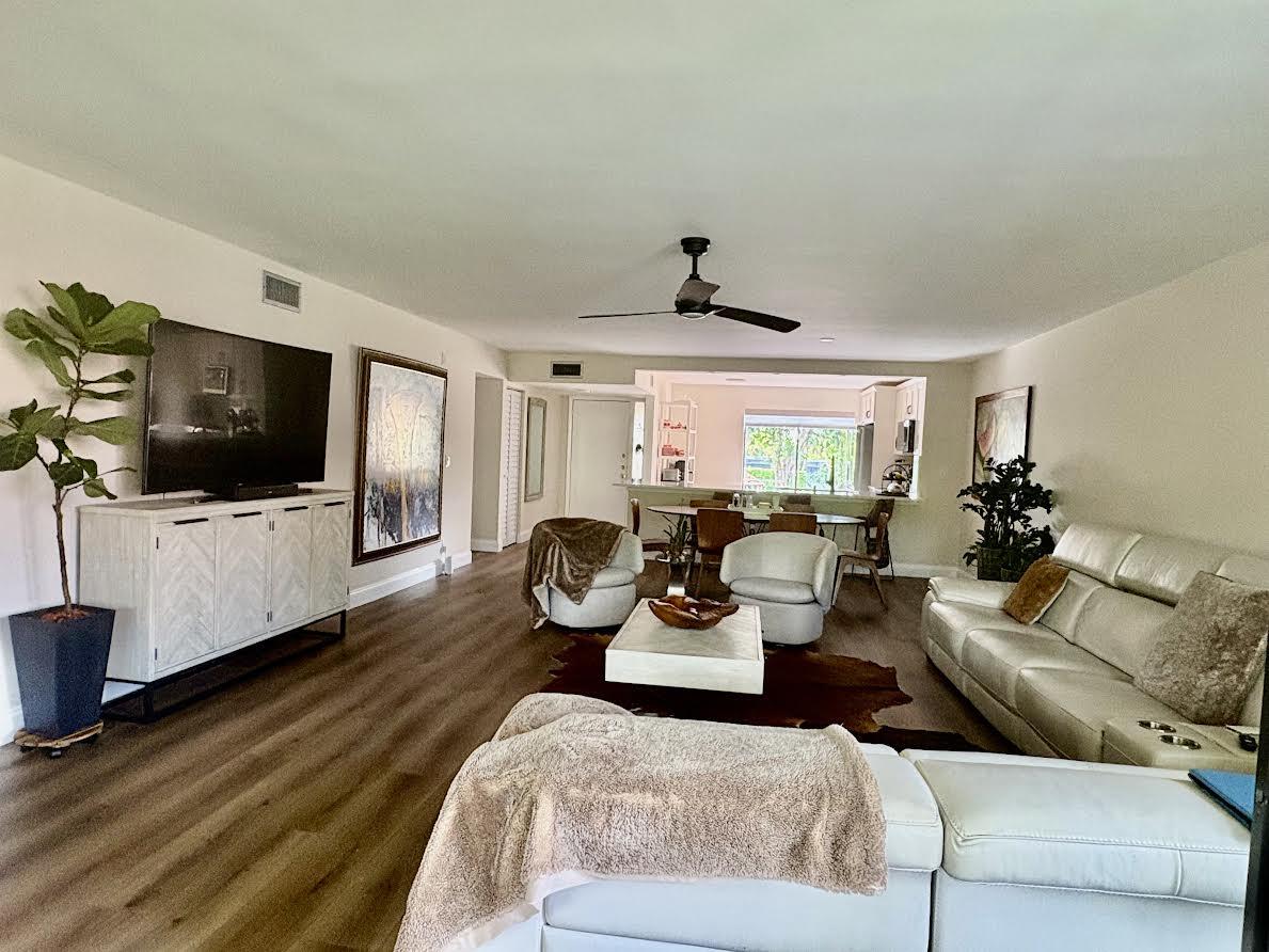2BR – Condominium at 11280 Green Lake Drive #203