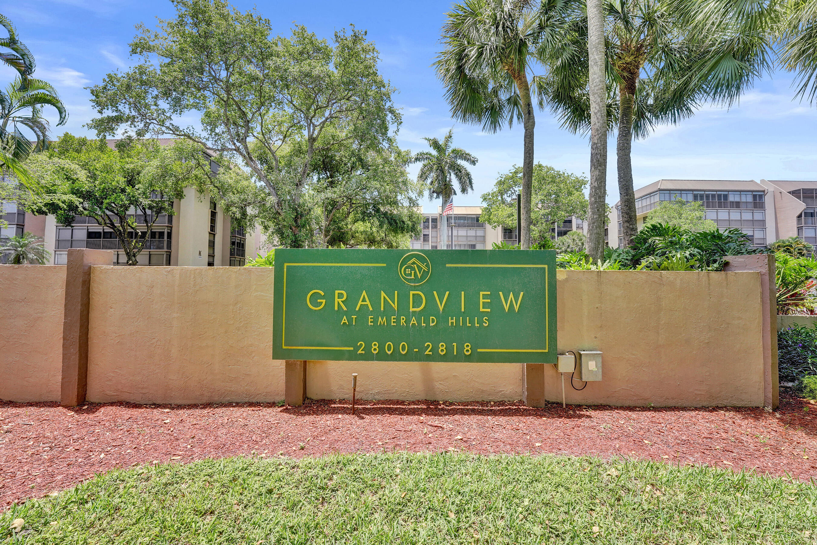 2BR – Condominium at 2802 N 46th Avenue #B620