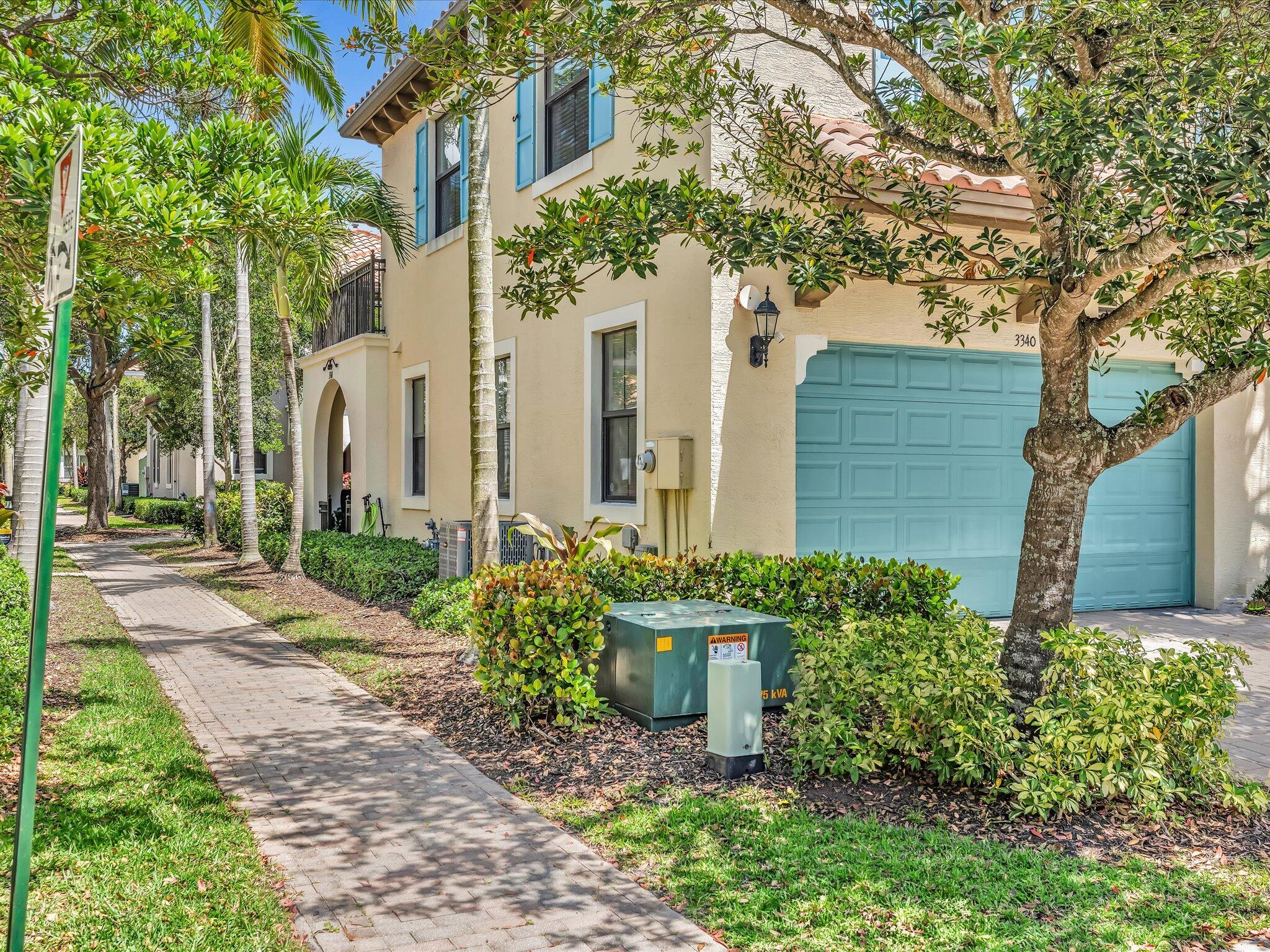 2BR – Townhouse at 3340 NW 125th Lane