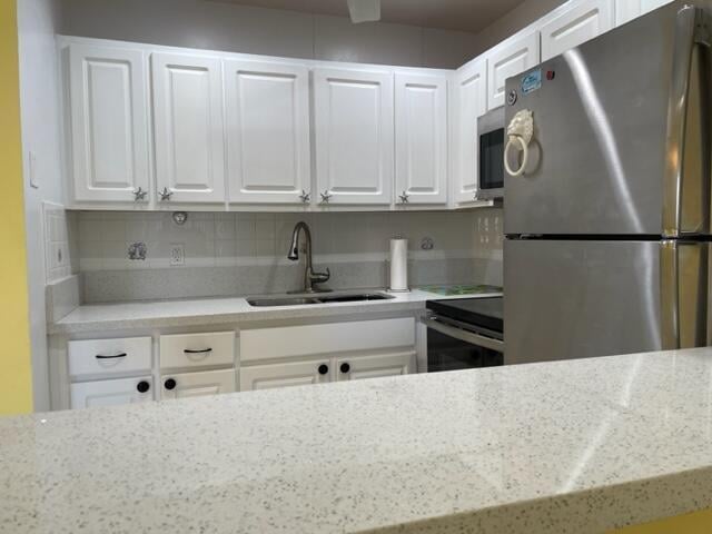 1BR – Condominium at 2960 Lake Osborne Drive #107